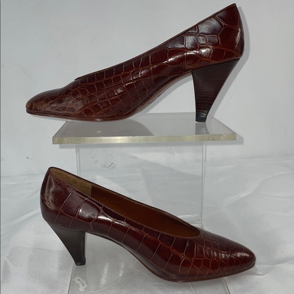 MARIO VALENTINO ITALIAN GENUINE CROCODILE PUMPS FTL-03-132 - Picture 3 of 11